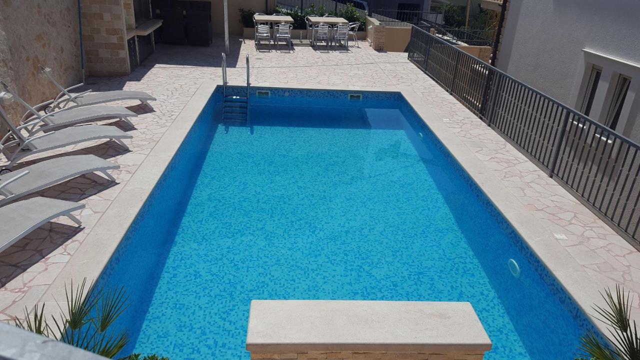 Apartment Toni 2000
