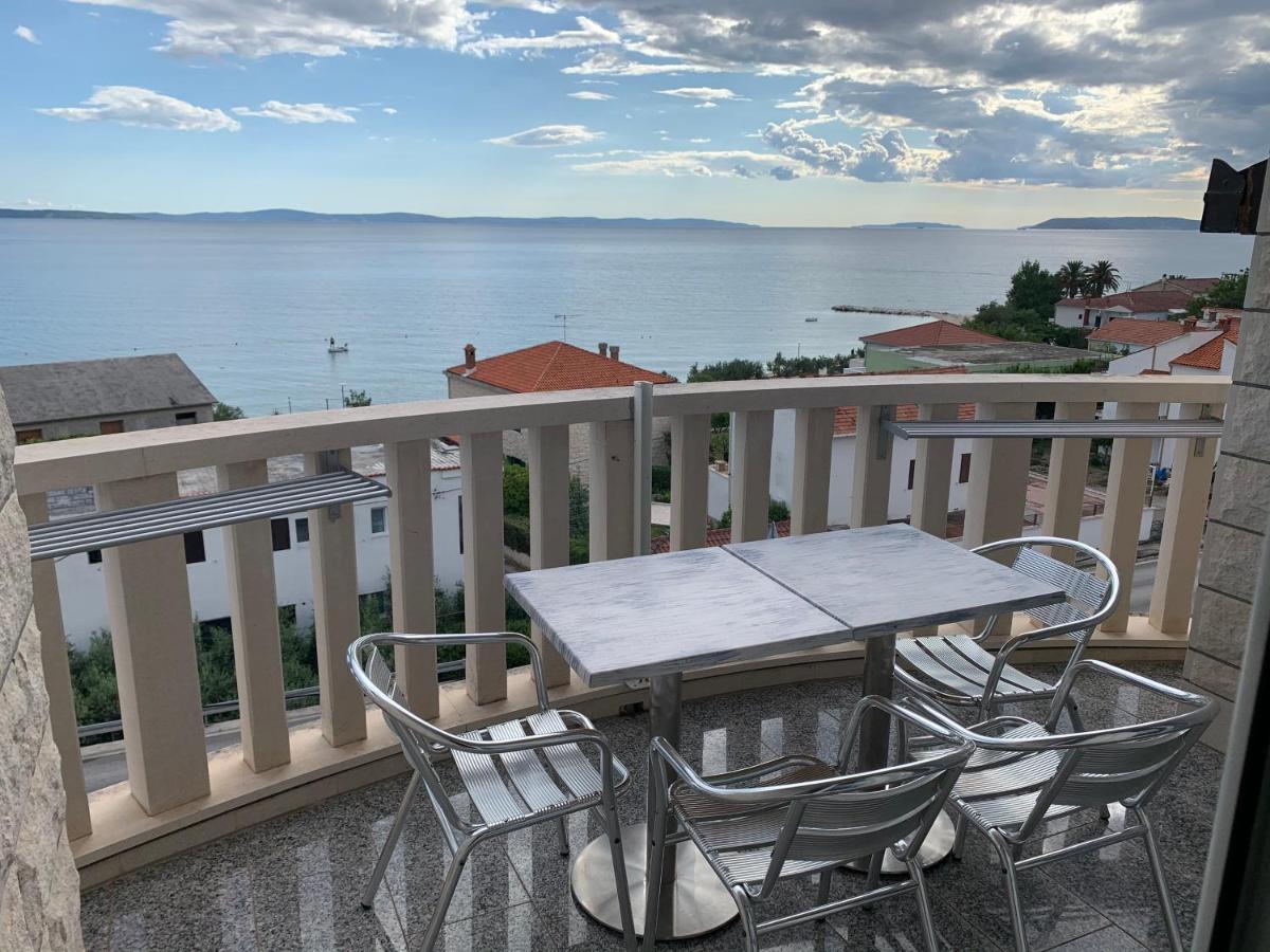 Apartman Toni 2000 *